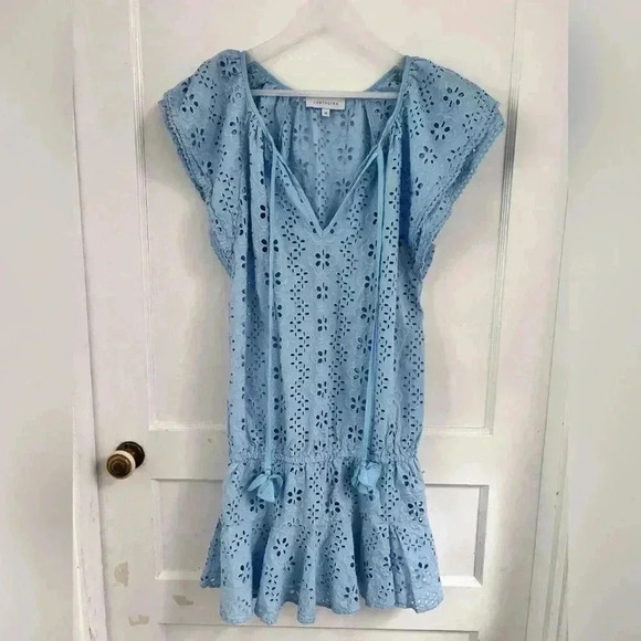 CARTOLINA
JOY COTTON EYELET COVERUP TRANQUIL
BLEU Size M - Picture 1 of 7